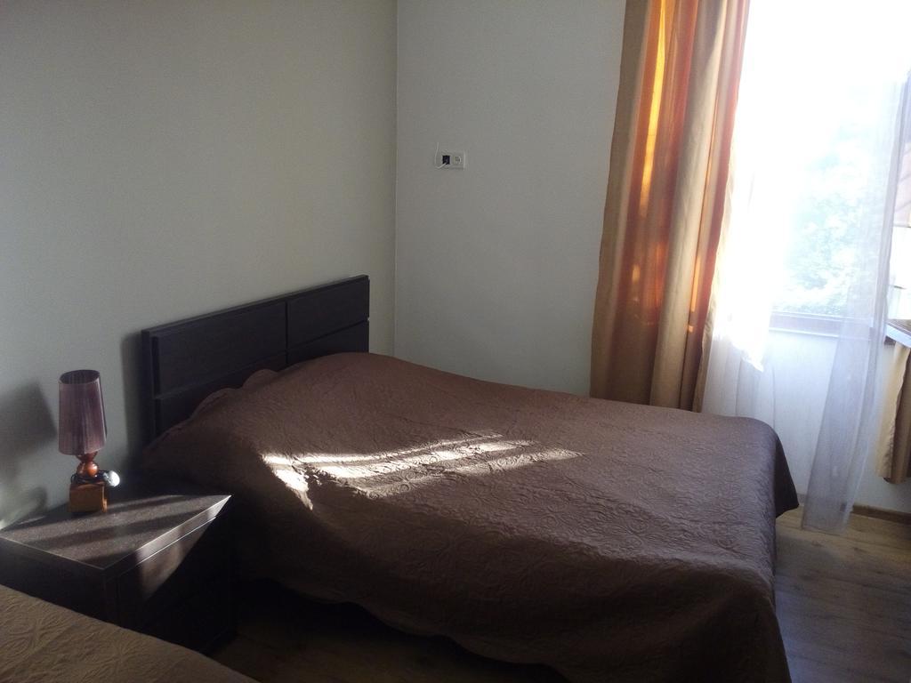 Guest House Chirina Sighnaghi Zewnętrze zdjęcie